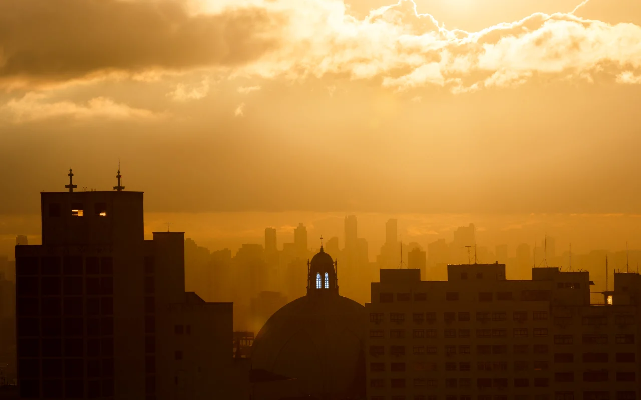 Imagem ilustrativa: Cúpula da Catedral da Sé de São Paulo por Rodrigo Tetsuo Argenton.jpeg