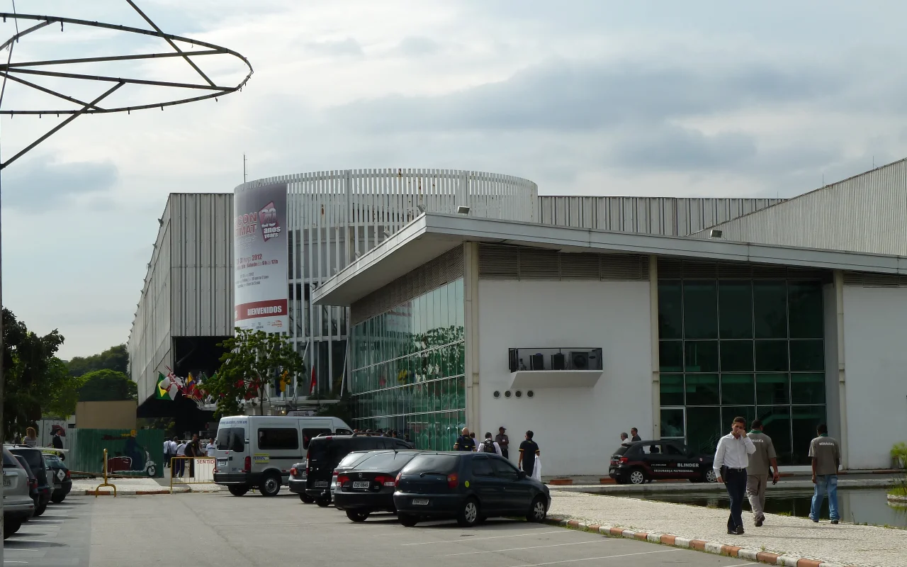 SPTrans terá linha especial para evento no Anhembi