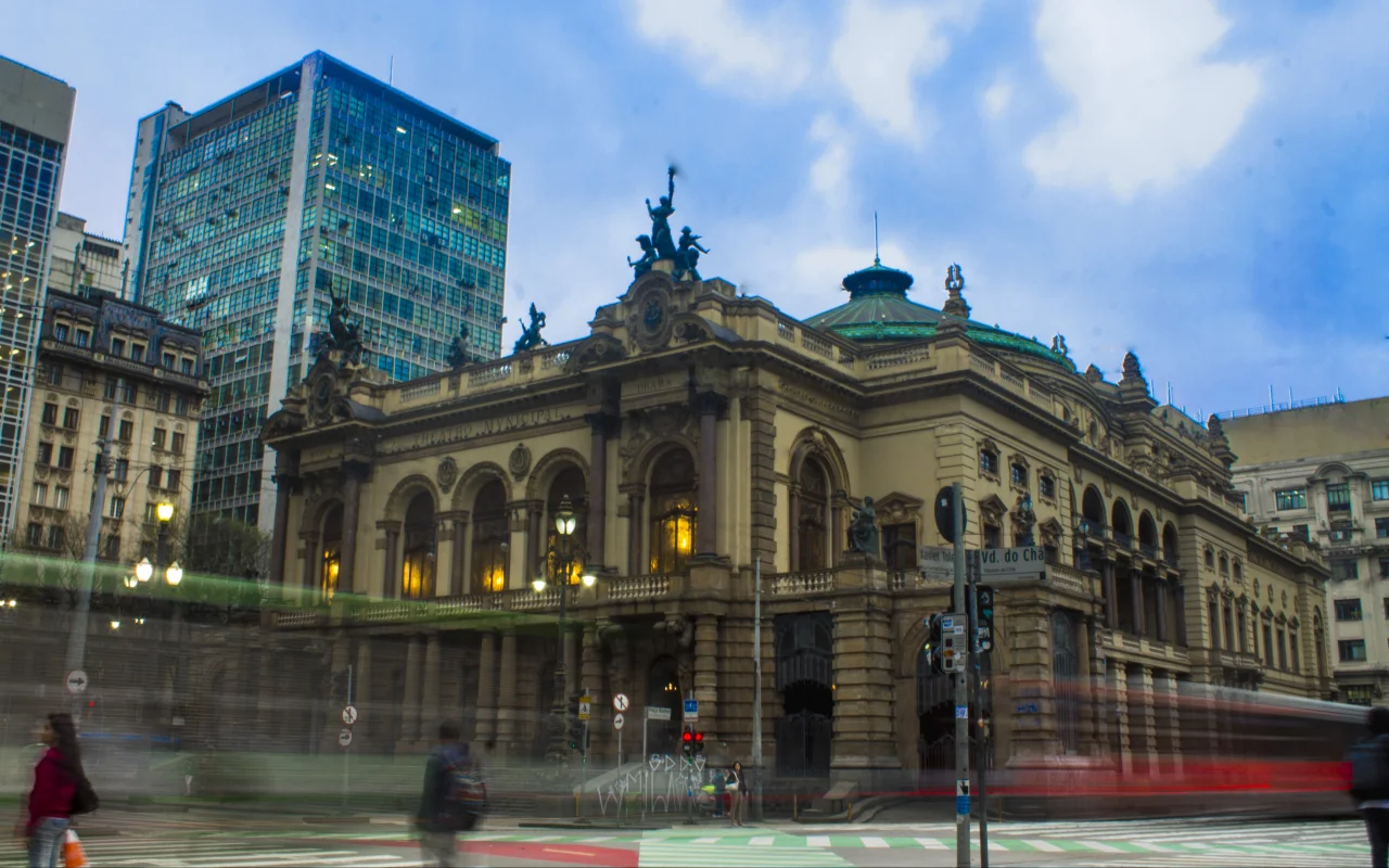Imagem ilustrativa: Teatro Municipal - São Paulo.jpg