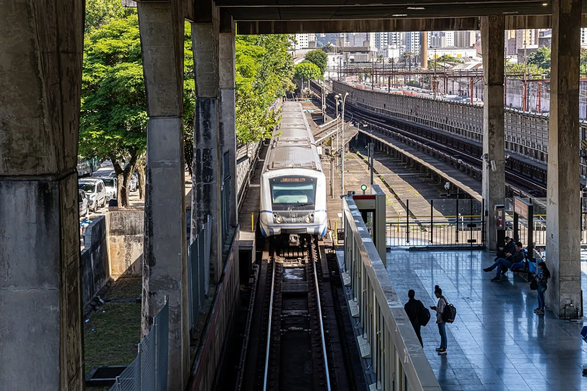 Obras da Linha 2-Verde avançam rumo a Guarulhos