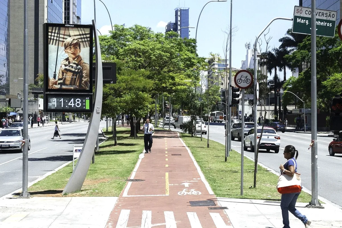 Ciclovia da Faria Lima ganha radar de velocidade em São Paulo