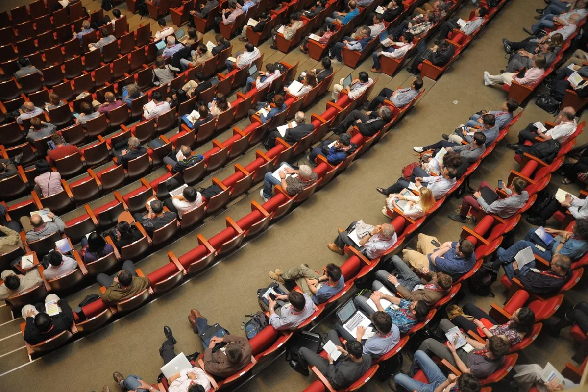 Procon-SP tem palestras gratuitas sobre consumo e orientação financeira