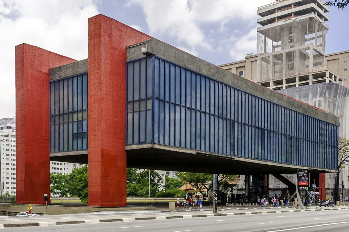 Virada Esportiva terá ioga gratuita no Masp neste domingo